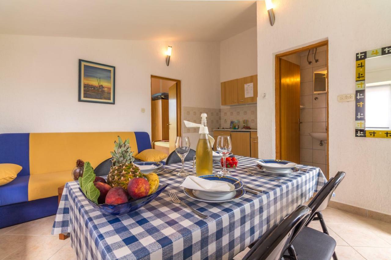 Fisa Apartments Вир Экстерьер фото